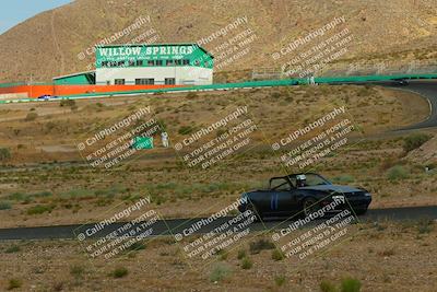 media/Jun-01-2025-CalClub SCCA (Sun) [[eae223c5dd]]/Group 1/Track Event 5/